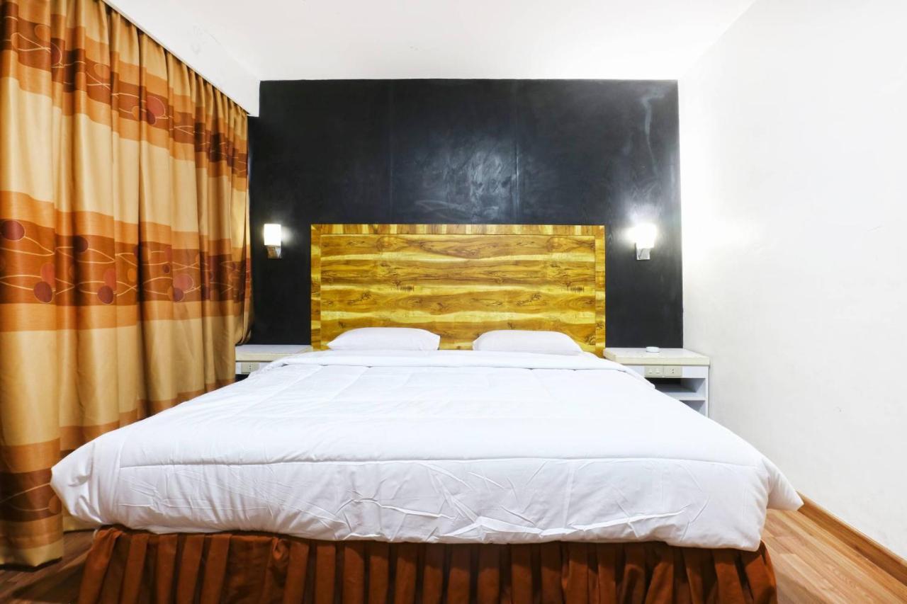 Lee Garden Hotel Medan Exterior foto